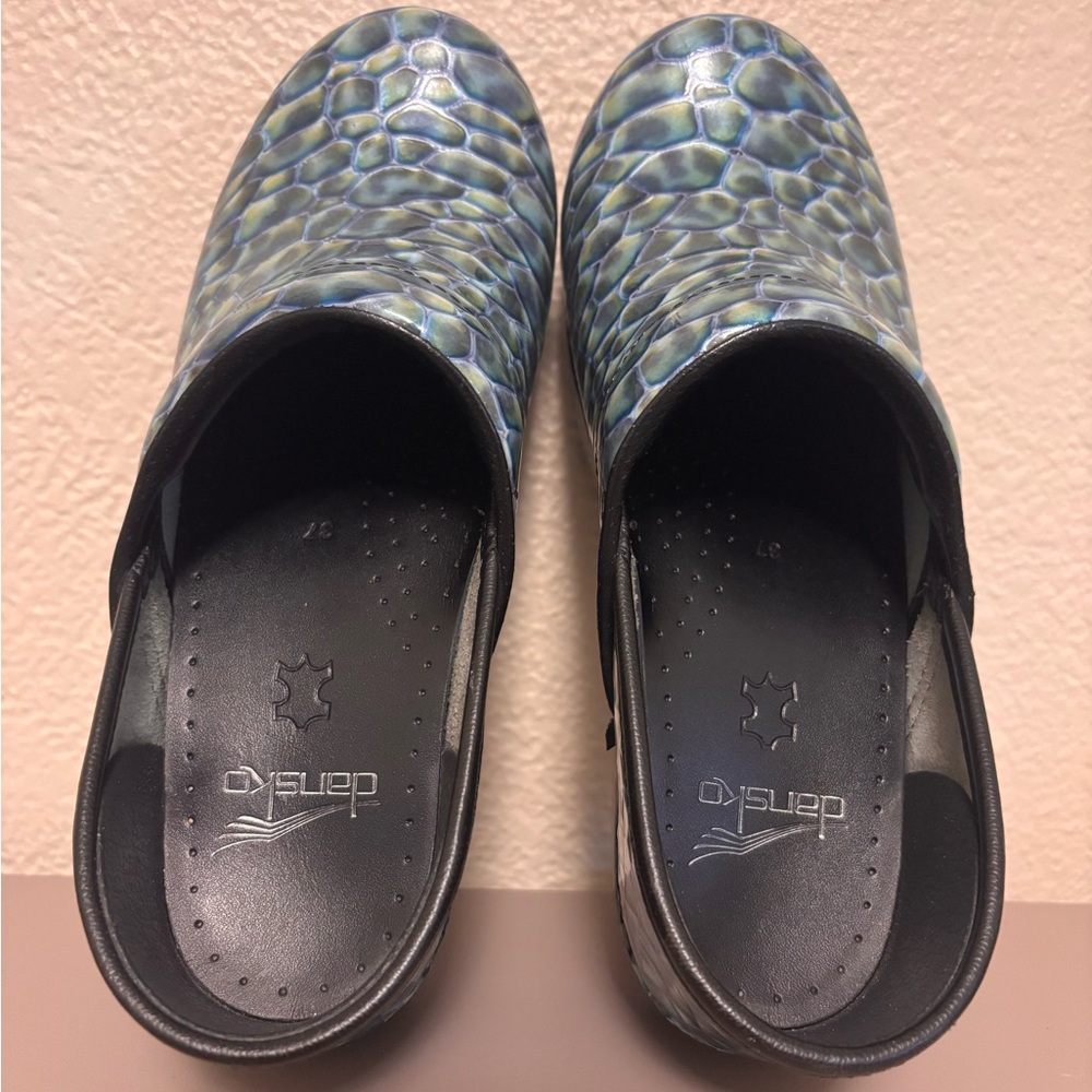 Dansko Blue Patterned Clogs - image 5